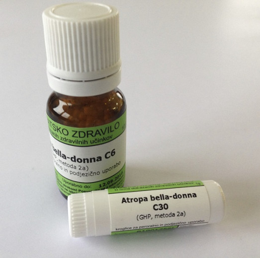 Atropa bella-donna, kroglice za peroralno/podjezično uporabo - C12, 1 g Atropa bella-donna, kroglice za peroralno/podjezično uporabo - C12, 1 g
