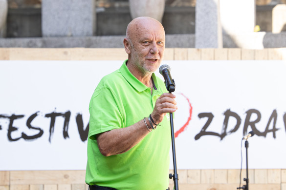 Direktor Lekarne Ljubljana dr. Marjan Sedej Direktor Lekarne Ljubljana dr. Marjan Sedej