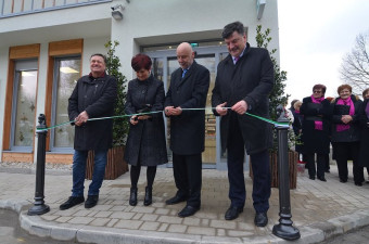 Lekarna Ljubljana odprla Lekarno pri ZD Grosuplje Lekarna Ljubljana odprla Lekarno pri ZD Grosuplje