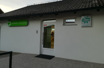 Vabilo na odprtje Lekarniške podružnice Zagradec Vabilo na odprtje Lekarniške podružnice Zagradec