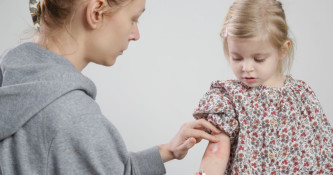Nega atopijskaga  dermatitisa pri otrocih