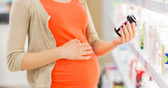 Uporaba zdravil med nosečnostjo in dojenjem