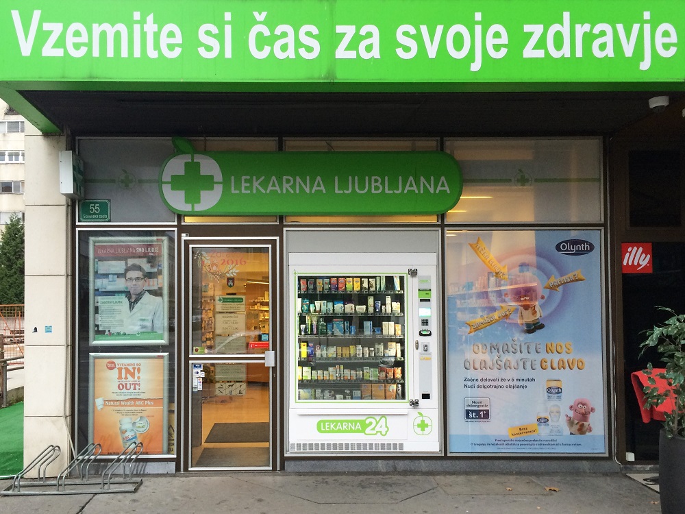 Lekarna24 Bavarski dvor - samopostrežni avtomat Lekarna24 Bavarski dvor - samopostrežni avtomat